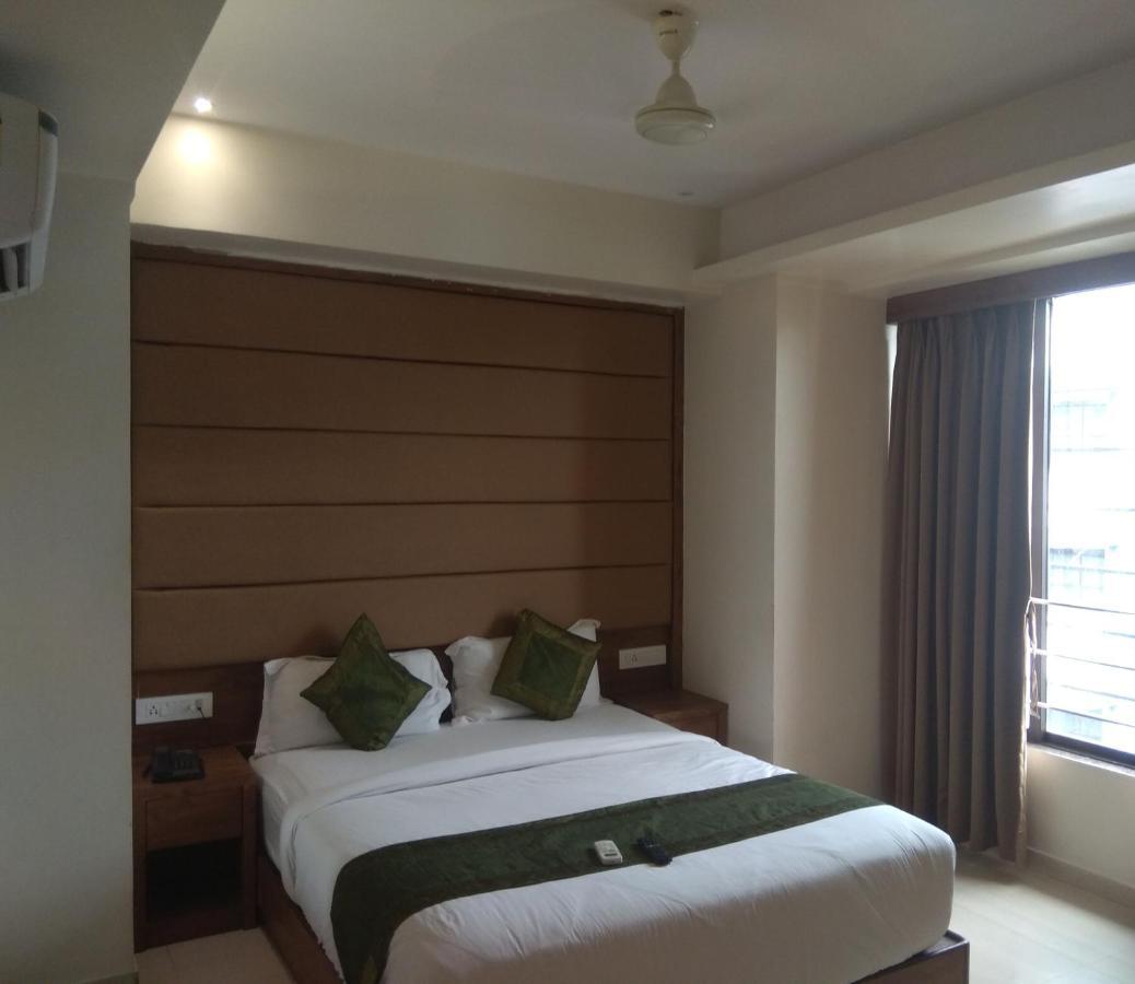 Hotel West Blue Mumbai Ngoại thất bức ảnh