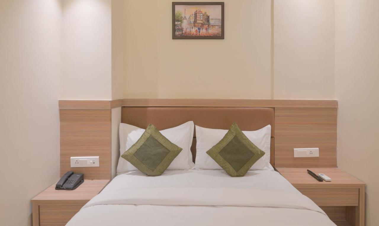 Hotel West Blue Mumbai Ngoại thất bức ảnh